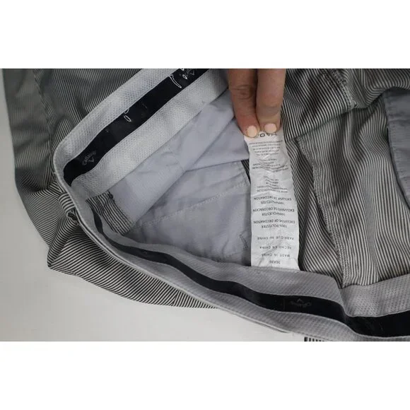 Vintage Y2K Callaway Golf Mens 36x30 Pinstriped Wide Leg Golfing Chino Pants